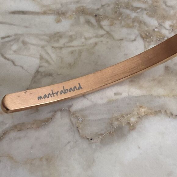 Pair of Inspirational Cuff Beacelets Rose Gold “Granddaughter” “Live Love Laugh” - Picture 4 of 9